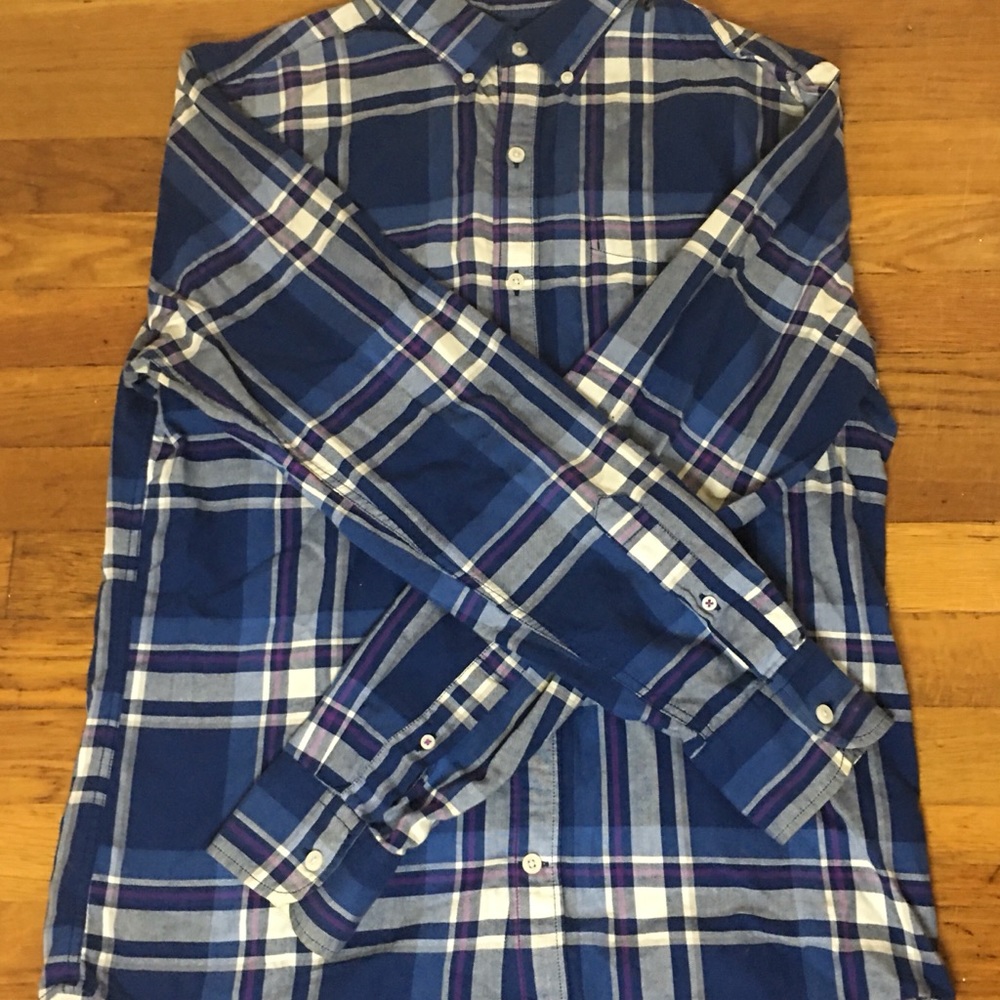 Blue/purple checkered shirt